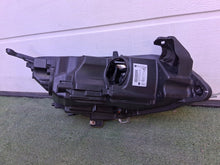 Laden Sie das Bild in den Galerie-Viewer, Frontscheinwerfer Opel Astra 13374517 LED Links Scheinwerfer Headlight SCH3461385119js