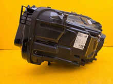 Laden Sie das Bild in den Galerie-Viewer, Frontscheinwerfer Mercedes-Benz W247 A2479068003 LED Rechts Headlight SCH3461522579ub