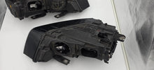 Laden Sie das Bild in den Galerie-Viewer, Frontscheinwerfer Audi Q3 8U0941005C 8U0941006C Xenon Ein Satz Headlight SCH3461745318to