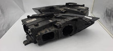Laden Sie das Bild in den Galerie-Viewer, Frontscheinwerfer Audi Q3 8U0941005C 8U0941006C Xenon Ein Satz Headlight SCH3461745318to
