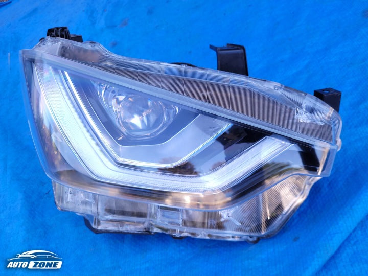 Frontscheinwerfer Isuzu D-Max III TL692916123 2502216124 Rechts Headlight SCH3463402794dc