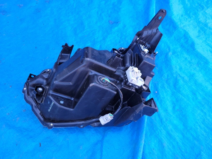Frontscheinwerfer Isuzu D-Max III TL692916123 2502216124 Rechts Headlight SCH3463402794dc