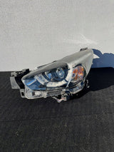 Frontscheinwerfer Mazda 2 CSU136 Links Scheinwerfer Headlight
