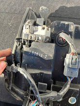 Laden Sie das Bild in den Galerie-Viewer, Frontscheinwerfer Mazda 2 CSU136 Links Scheinwerfer Headlight SCH3463480990oh