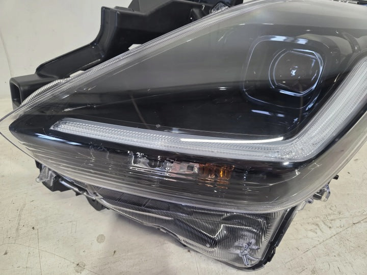 Frontscheinwerfer Suzuki Swift I W7091 Links Scheinwerfer Headlight SCH3472660619qz