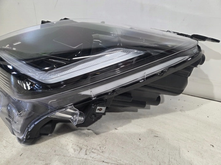 Frontscheinwerfer Suzuki Swift I W7091 Links Scheinwerfer Headlight SCH3472660619qz