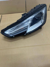 Laden Sie das Bild in den Galerie-Viewer, Frontscheinwerfer Audi A4 B9 8W0941005 Ein Stück (Rechts oder Links) Headlight SCH3473393690ey