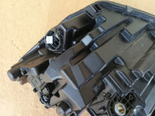 Laden Sie das Bild in den Galerie-Viewer, Frontscheinwerfer Skoda Octavia IV 5E4941016 LED Rechts Scheinwerfer Headlight SCH3473700466tb