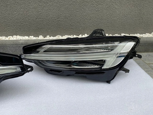 Frontscheinwerfer Volvo S60 V60 32338033 32338034 Ein Satz Headlight SCH3475203146im