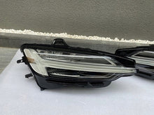 Laden Sie das Bild in den Galerie-Viewer, Frontscheinwerfer Volvo S60 V60 32338033 32338034 Ein Satz Headlight SCH3475203146im