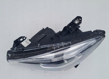 Laden Sie das Bild in den Galerie-Viewer, Frontscheinwerfer Mercedes-Benz Cla A1179065100 Links Scheinwerfer Headlight SCH3477219548ta