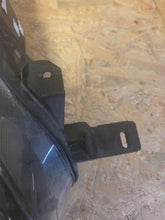 Laden Sie das Bild in den Galerie-Viewer, Frontscheinwerfer Ford Fiesta I 0022808607 LED Rechts Scheinwerfer Headlight SCH3481968815bo