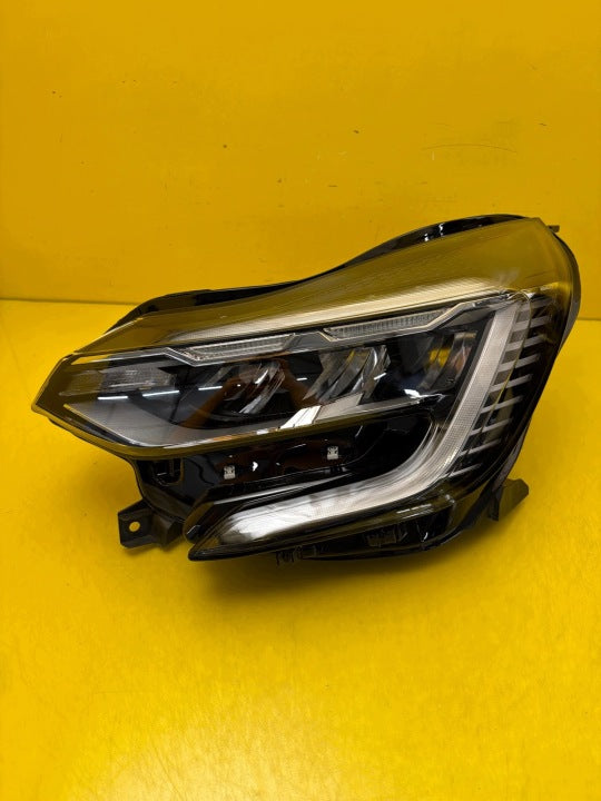 Frontscheinwerfer Renault Captur 260600734R LED Links Scheinwerfer Headlight SCH3488119359iz
