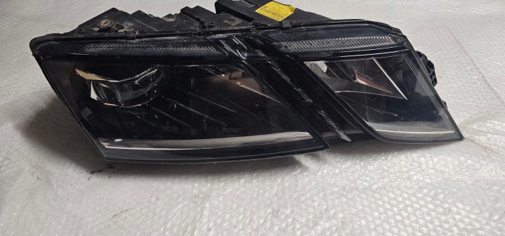 Frontscheinwerfer Skoda Octavia III 5E1941016D Rechts Scheinwerfer Headlight SCH3492742108qs