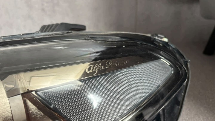 Frontscheinwerfer Alfa Romeo Giulia 50553226 Xenon Links Scheinwerfer Headlight SCH3493007380qu