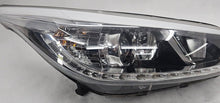 Laden Sie das Bild in den Galerie-Viewer, Frontscheinwerfer Kia Ceed 92102A2220 Rechts Scheinwerfer Headlight SCH3496904982qo
