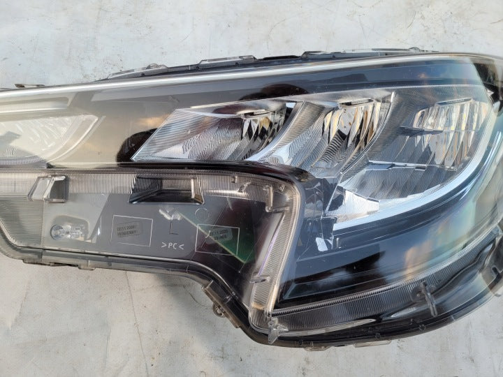 Frontscheinwerfer Toyota Corolla 81150-02S60 Ein Stück (Rechts oder Links) SCH3499417336aa