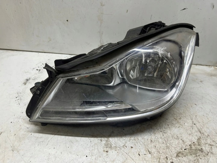 Frontscheinwerfer Mercedes-Benz W204 20191202 3401135A Links Headlight SCH3504962215fn