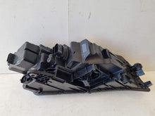 Load image into Gallery viewer, Frontscheinwerfer Skoda Octavia III 5E1941015E Full LED Links Headlight SCH3505490954lq
