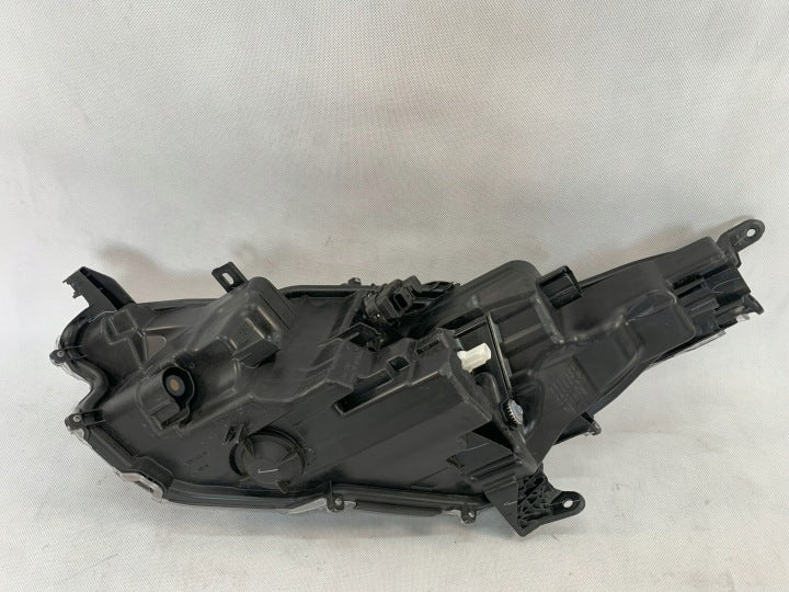 Frontscheinwerfer Toyota IV Yaris 0069798 Rechts Scheinwerfer Headlight SCH3506050441lh