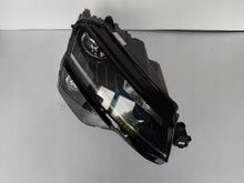 Load image into Gallery viewer, Frontscheinwerfer Skoda Karoq 57B941016F Full LED Rechts Scheinwerfer Headlight SCH3507286329bw
