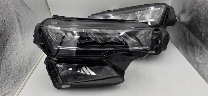 Frontscheinwerfer Skoda Karoq 57B941010 57B941009 LED Ein Satz Headlight SCH3511682276ep
