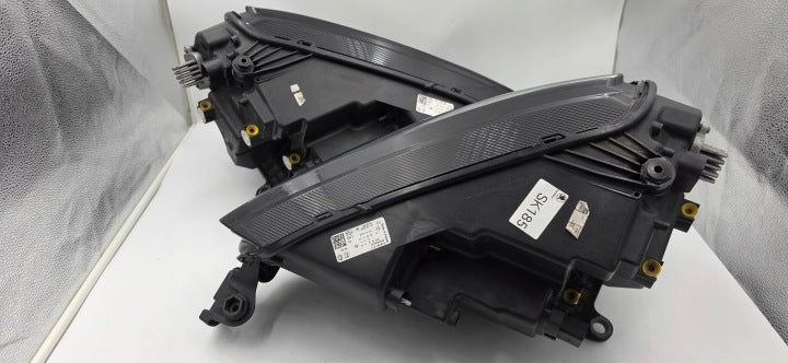 Frontscheinwerfer Skoda Karoq 57B941010 57B941009 LED Ein Satz Headlight SCH3511682276ep