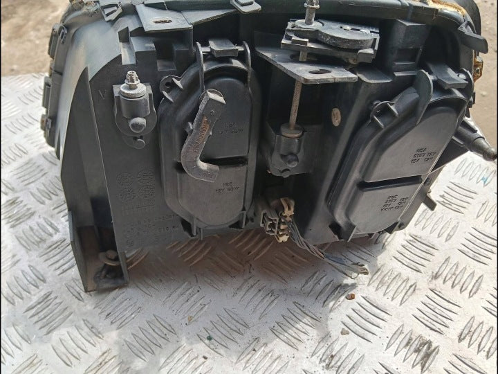 Frontscheinwerfer Cadillac Deville 6002TA0010 Rechts Scheinwerfer Headlight SCH3521706551ze