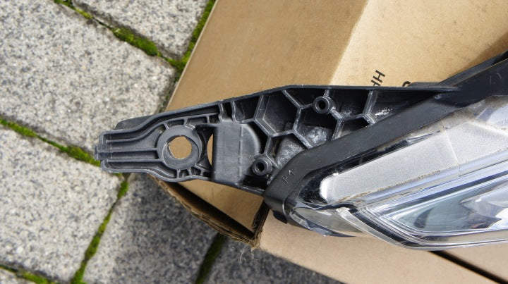 Frontscheinwerfer Peugeot 208 I 9822690180 Rechts Scheinwerfer Headlight SCH3523650051pl