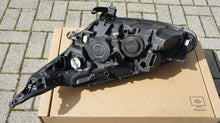 Laden Sie das Bild in den Galerie-Viewer, Frontscheinwerfer Peugeot 208 I 9822690180 Rechts Scheinwerfer Headlight SCH3523650051pl