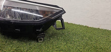 Laden Sie das Bild in den Galerie-Viewer, Frontscheinwerfer VW Id.3 0021430005 Rechts Scheinwerfer Headlight SCH3529440562bj