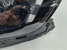 Laden Sie das Bild in den Galerie-Viewer, Frontscheinwerfer Mercedes-Benz W213 A2139067609 Rechts Scheinwerfer Headlight SCH3531291807yp