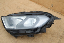 Laden Sie das Bild in den Galerie-Viewer, Frontscheinwerfer Ford Ecosport GN15-13W030-YA Links Scheinwerfer Headlight SCH3535833048bo