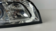 Laden Sie das Bild in den Galerie-Viewer, Frontscheinwerfer Volvo S40 3129958 Xenon Rechts Scheinwerfer Headlight SCH3538581600pe