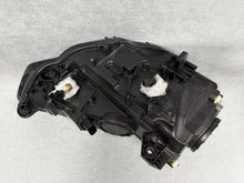 Laden Sie das Bild in den Galerie-Viewer, Frontscheinwerfer Audi A3 8V0941005 Xenon Links Scheinwerfer Headlight SCH3542539622at