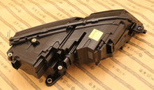 Laden Sie das Bild in den Galerie-Viewer, Frontscheinwerfer Skoda Octavia III 5E1941015 LED Links Scheinwerfer Headlight SCH3544450063zh