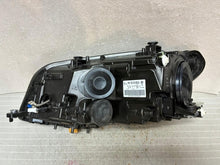 Laden Sie das Bild in den Galerie-Viewer, Frontscheinwerfer VW Caddy I 2K1941040A Xenon Rechts Scheinwerfer Headlight SCH3556904520ot