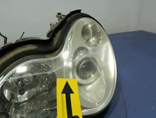 Laden Sie das Bild in den Galerie-Viewer, Frontscheinwerfer Mercedes-Benz W203 A2038201959 Links Scheinwerfer Headlight SCH3564255140ik
