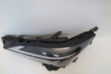 Laden Sie das Bild in den Galerie-Viewer, Frontscheinwerfer Lexus Nx II 8118578280 Links Scheinwerfer Headlight SCH3568283597vx