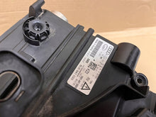 Laden Sie das Bild in den Galerie-Viewer, Frontscheinwerfer Audi Q3 8U0941033 LED Links Scheinwerfer Headlight SCH3575706549ch