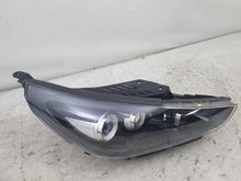 Laden Sie das Bild in den Galerie-Viewer, Frontscheinwerfer Hyundai I30 III 92102-G4120 LED Rechts Scheinwerfer Headlight SCH3576325267ao