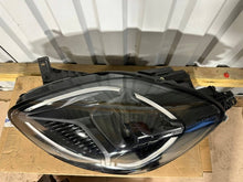 Laden Sie das Bild in den Galerie-Viewer, Frontscheinwerfer Ford Puma R1TB13E015AB Links Scheinwerfer Headlight SCH3578184889hm
