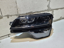 Laden Sie das Bild in den Galerie-Viewer, Frontscheinwerfer Skoda Karoq 57B941015D Links Scheinwerfer Headlight SCH3579232596rk
