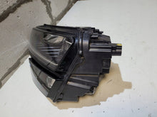 Laden Sie das Bild in den Galerie-Viewer, Frontscheinwerfer Skoda Karoq 57B941015D Links Scheinwerfer Headlight SCH3579232596rk