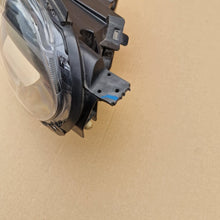 Laden Sie das Bild in den Galerie-Viewer, Frontscheinwerfer Citroën Jumpy Zafira Vivaro III 9808567780 Links Headlight SCH3580099046xg