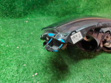 Laden Sie das Bild in den Galerie-Viewer, Frontscheinwerfer Toyota Verso 811500F161 Links Scheinwerfer Headlight SCH3582635863bp