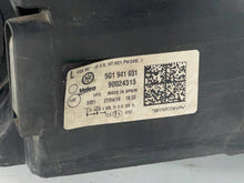 Laden Sie das Bild in den Galerie-Viewer, Frontscheinwerfer VW Golf VII 5G1941031 Xenon Links Scheinwerfer Headlight SCH3584452480yi