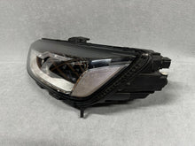 Laden Sie das Bild in den Galerie-Viewer, Frontscheinwerfer Audi A4 B9 8W0941011 Links Scheinwerfer Headlight SCH3587547574ez