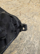 Laden Sie das Bild in den Galerie-Viewer, Frontscheinwerfer Land Rover Range I Velar L560 J8A2-13W029-LG LED Rechts SCH3589274553fc