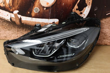 Laden Sie das Bild in den Galerie-Viewer, Frontscheinwerfer Mercedes-Benz W206 A2069067102 LED Links Headlight SCH3592622149dq